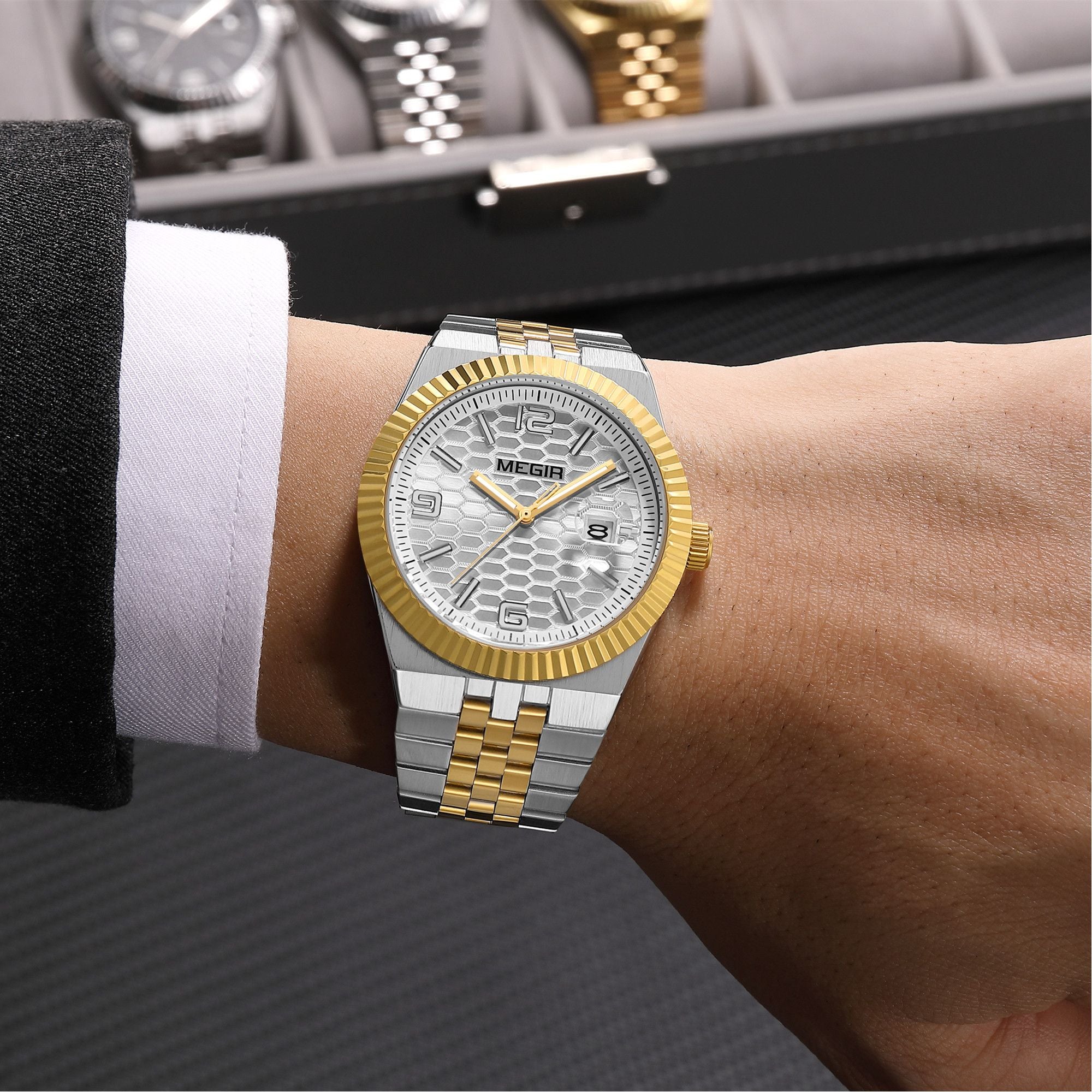 MEGIR Original Men Business Leisure Watches Stainless Steel Bracelet Quartz Wristwatch Waterproof Luminous Date Clock Reloj Hombre 1101-2