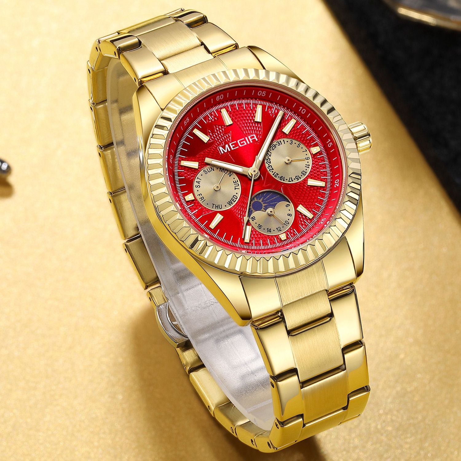 MEGIR Business Men Watch Waterproof Luminous Man Casual Quartz Wristwatch Clock Calendar Week Display Relogio Masculino 1102-2