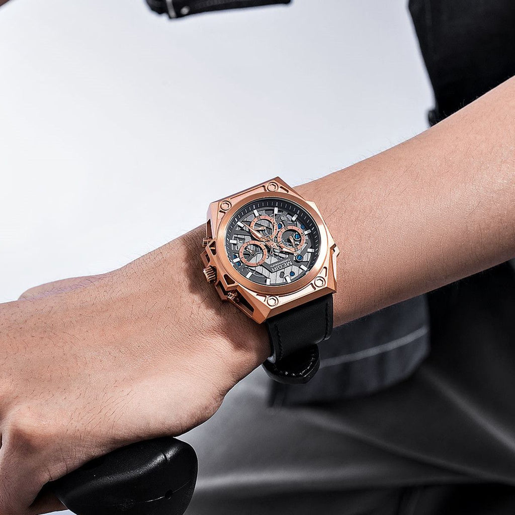 MEGIR Men's Watches Waterproof Sports Wristwatches Quartz Military Chronograph Luminous Male Clock Calendar Relogio Masculino 4220-4