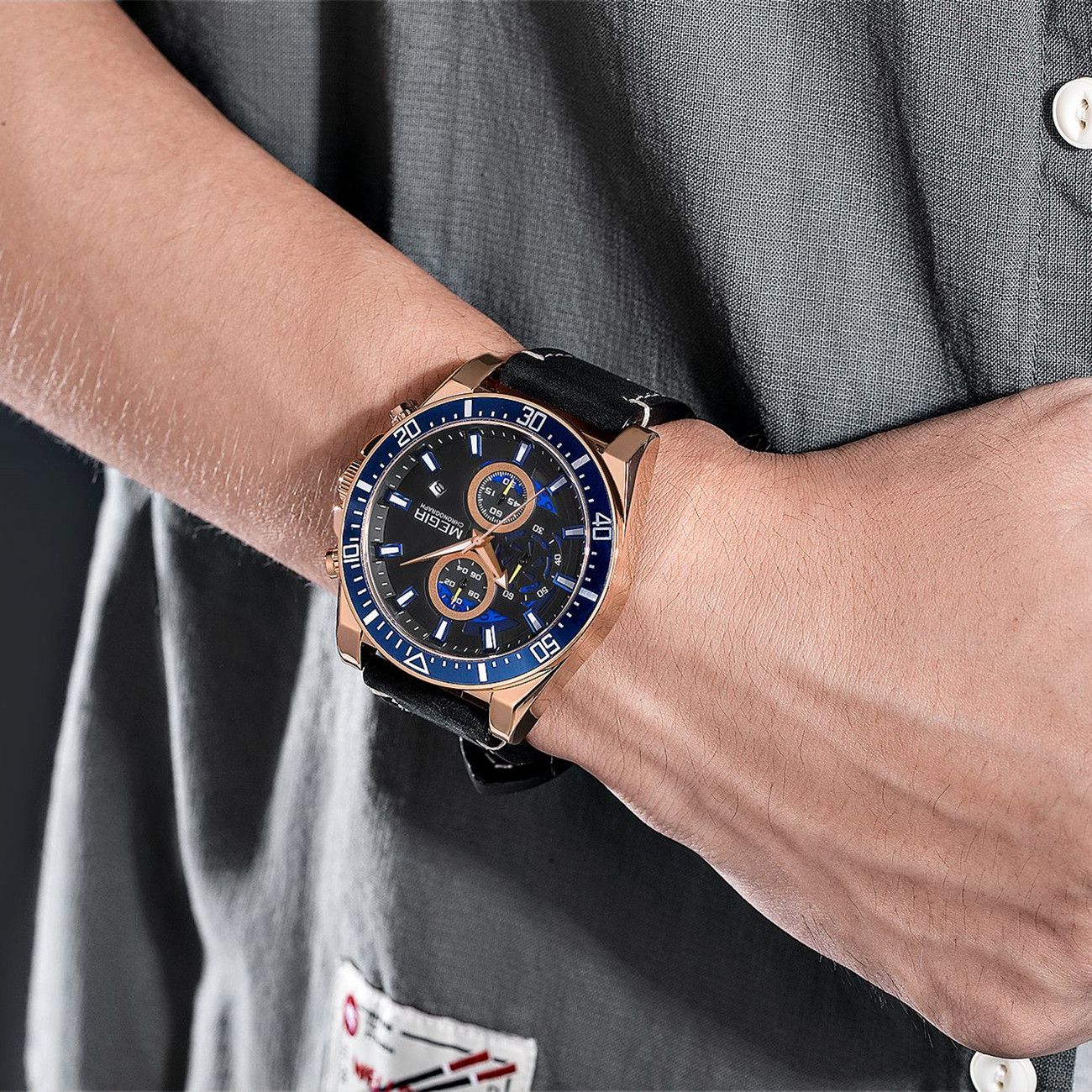 MEGIR Fashion Watches for Men Leather Strap Sport Military Wristwatch Man Quartz Watch Waterproof Chronograph with Calendar 2132-4